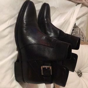 Authentic Micheal kors salem booties size 7